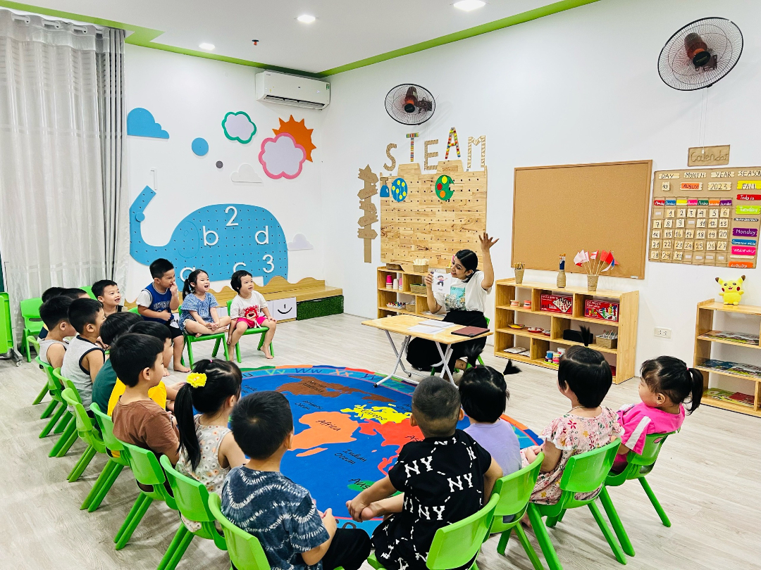 https://static.kiddihub.com/1/1691642407-mam-non-bibi-khuong-trung-z4590521175593_bf399d0daf7208e5a85f6073003621b4.jpg