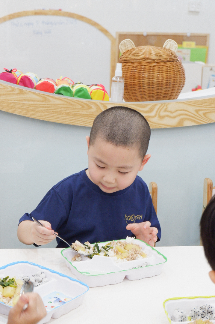 Trường Mầm Non Song Ngữ Hooray Quận 3