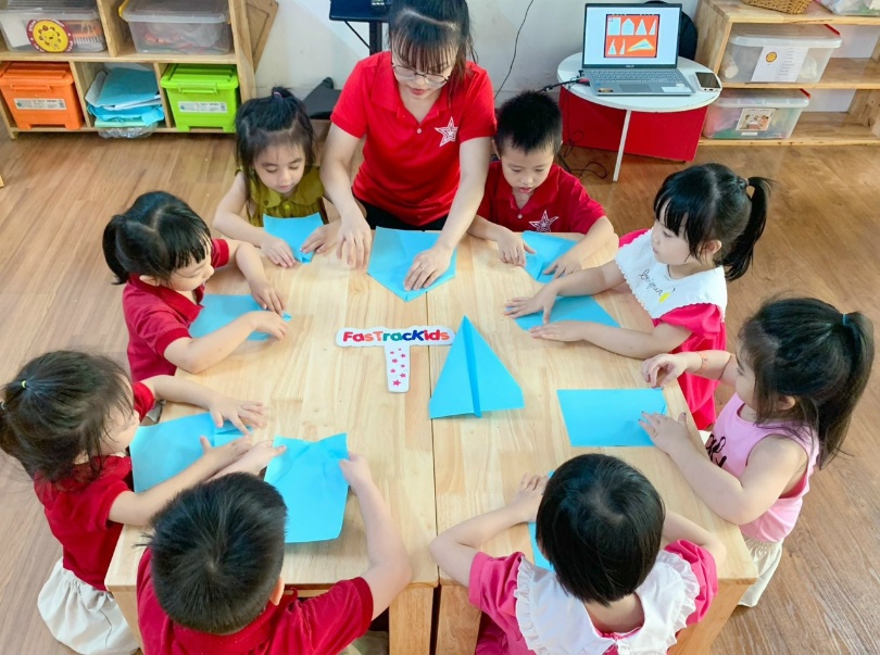 Trường mầm non Ngôi Sao Đỏ - Bình Trị Đông A