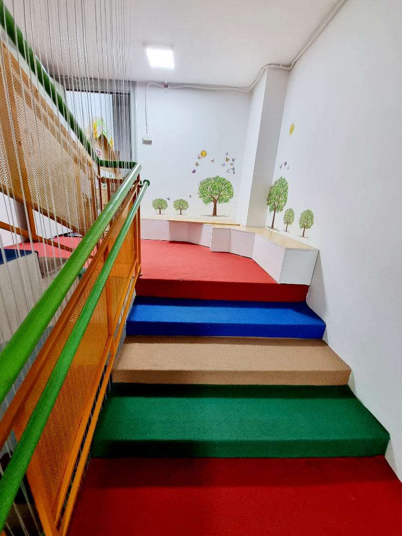 Trường mầm non Hoa Hướng Dương - Tứ Hiệp Plaza