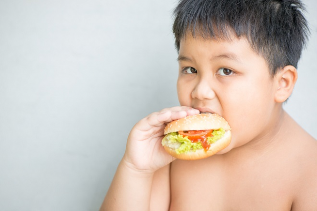 Béo phì ở trẻ và những điều ba mẹ nên biết