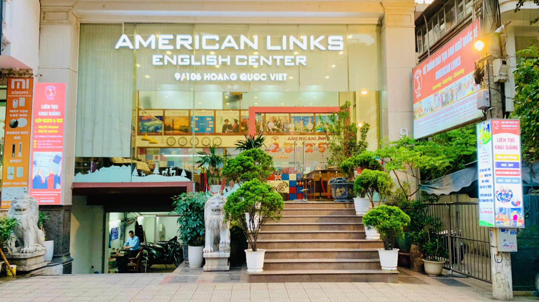 Hệ Thống Anh Ngữ American Links - Hoàng Quốc Việt