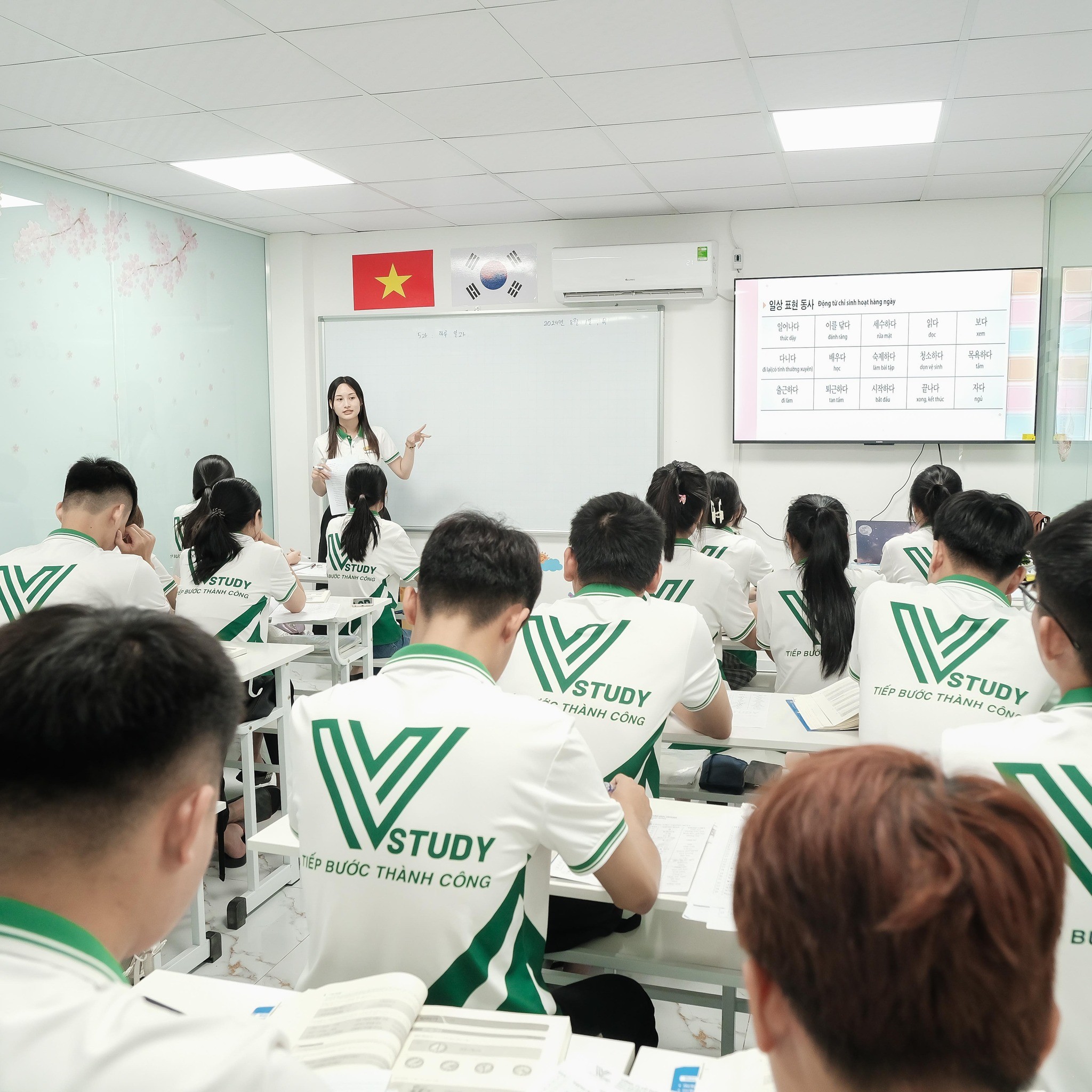 Trung tâm Du học quốc tế Vstudy (Vstudy Education) - Thủy Nguyên