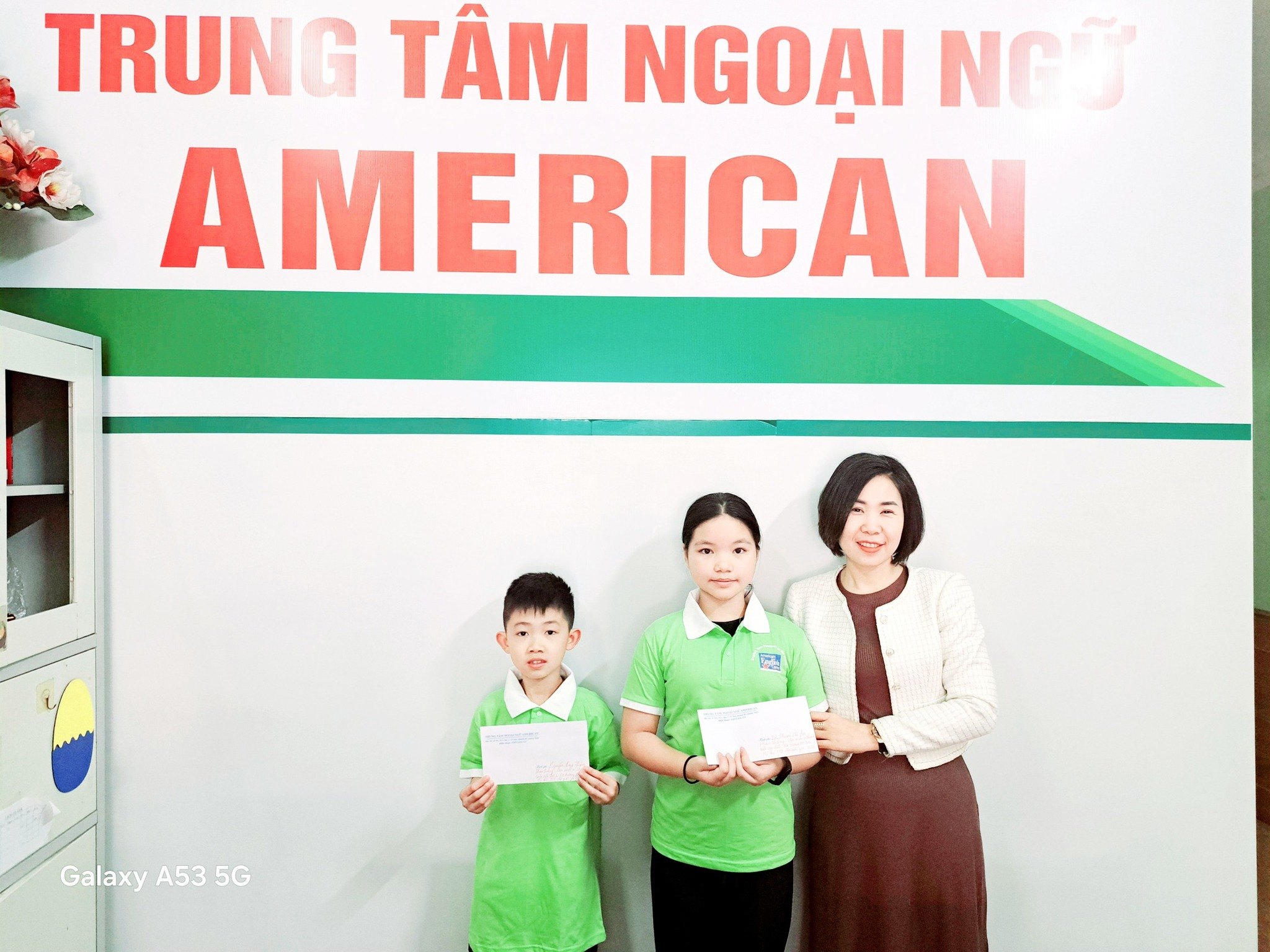 Trung tâm Ngoại Ngữ American - Hoành Bồ