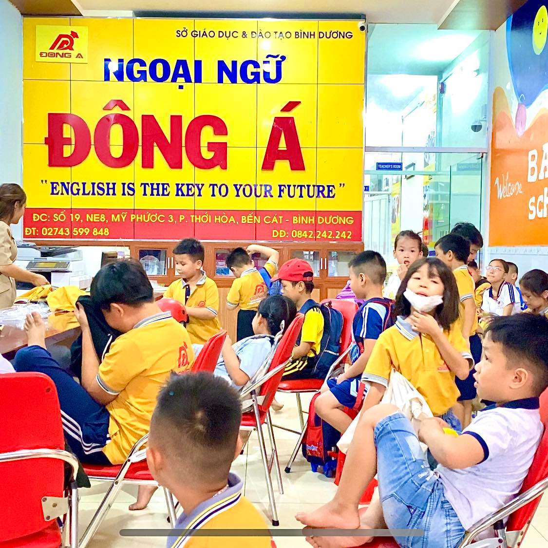 Trung tâm Ngoại Ngữ Đông Á - Bến Cát