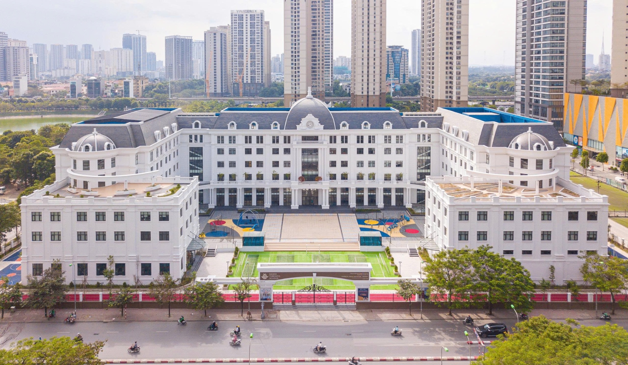 Trường Hanoi Toronto (Hanoi Toronto School) - Trung Hòa