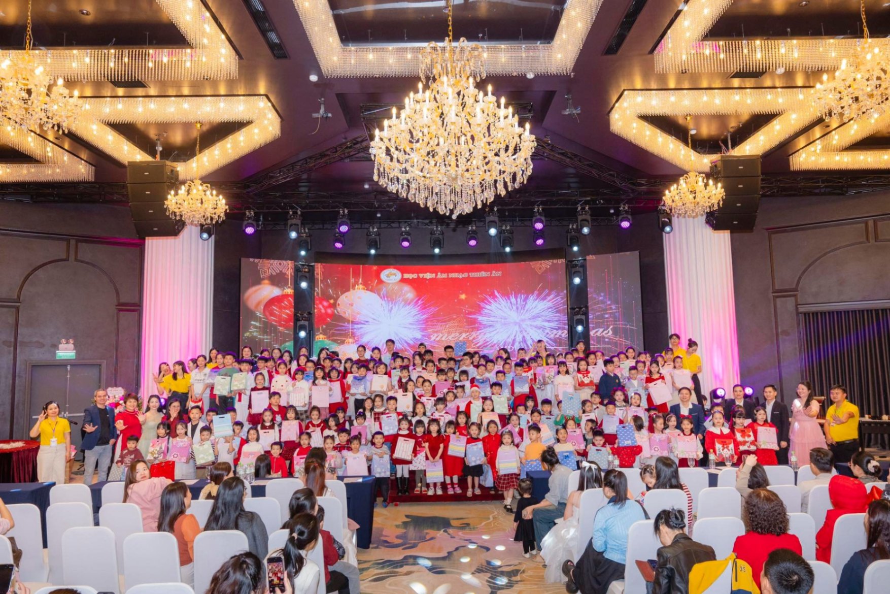 Học viện âm nhạc Thiên Ân - Hạc Thành