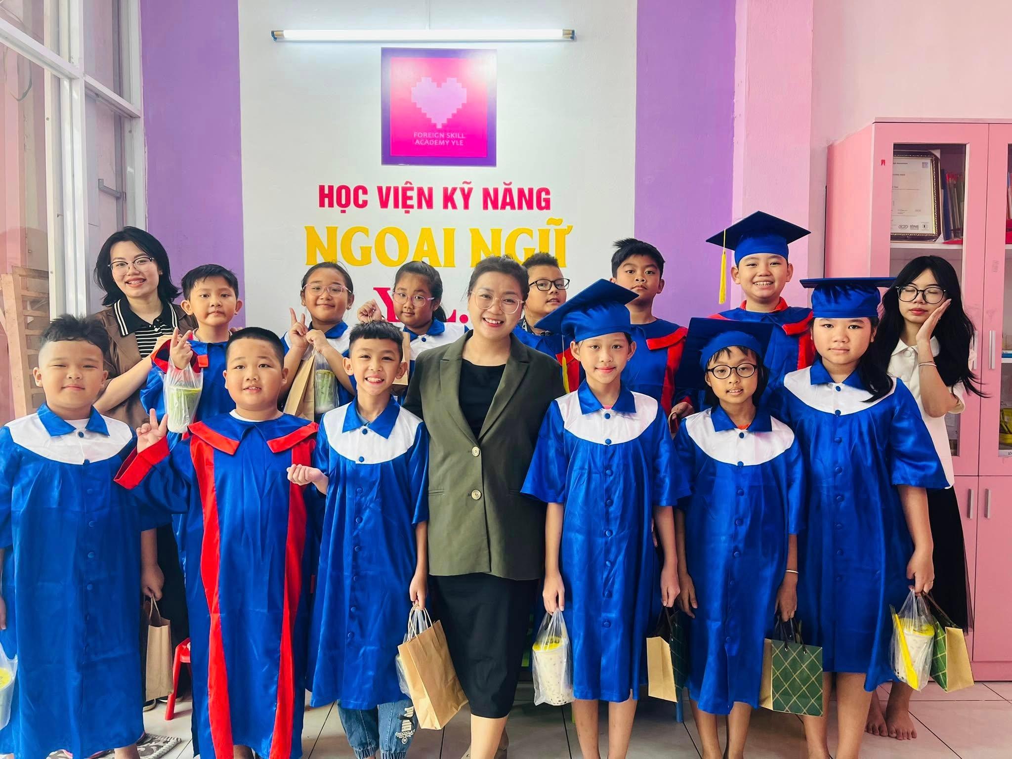 Học Viện Kỹ Năng Ngoại Ngữ YLE - Bình Đông