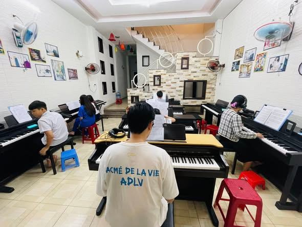 Lớp Âm nhạc CD Music - Đà Nẵng