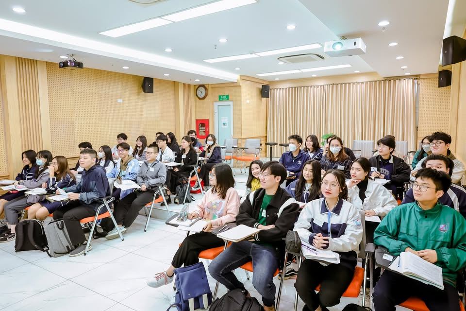 Lớp Ielts Cô Nhã - Cầu Giấy