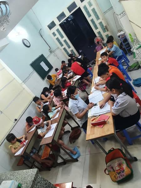 Lớp Luyện chữ đẹp Thùy Dương - Cơ sở 1