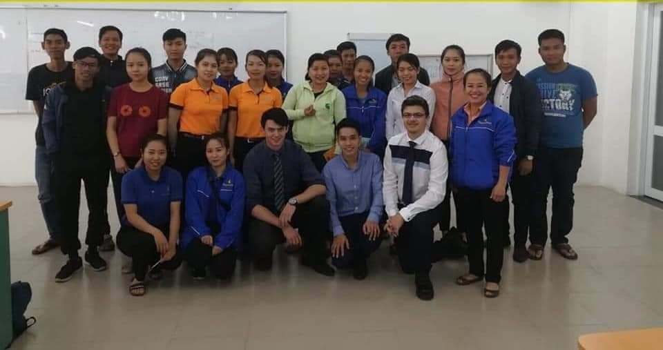 Lớp MR. Long IELTS - TOEIC - GIAO TIẾP - Nha Trang