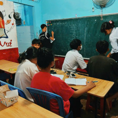 Lớp bồi dưỡng kiến thức cô Thuỷ - Ngọc Hồi, Kon Tum