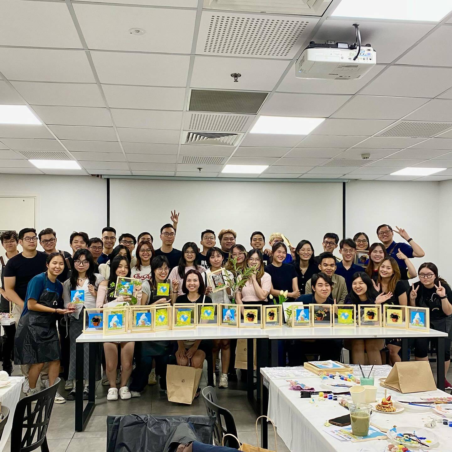 Lớp Vẽ Méo Xẹo Art Workshop - Quận 10