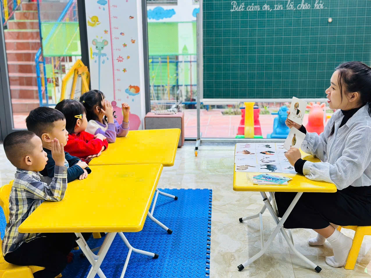 Trường Mầm Non E-Smart Kids (Trẻ Em Toàn Cầu) - Huế
