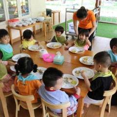 Mầm Non Bé Thông Minh - Bình Hưng