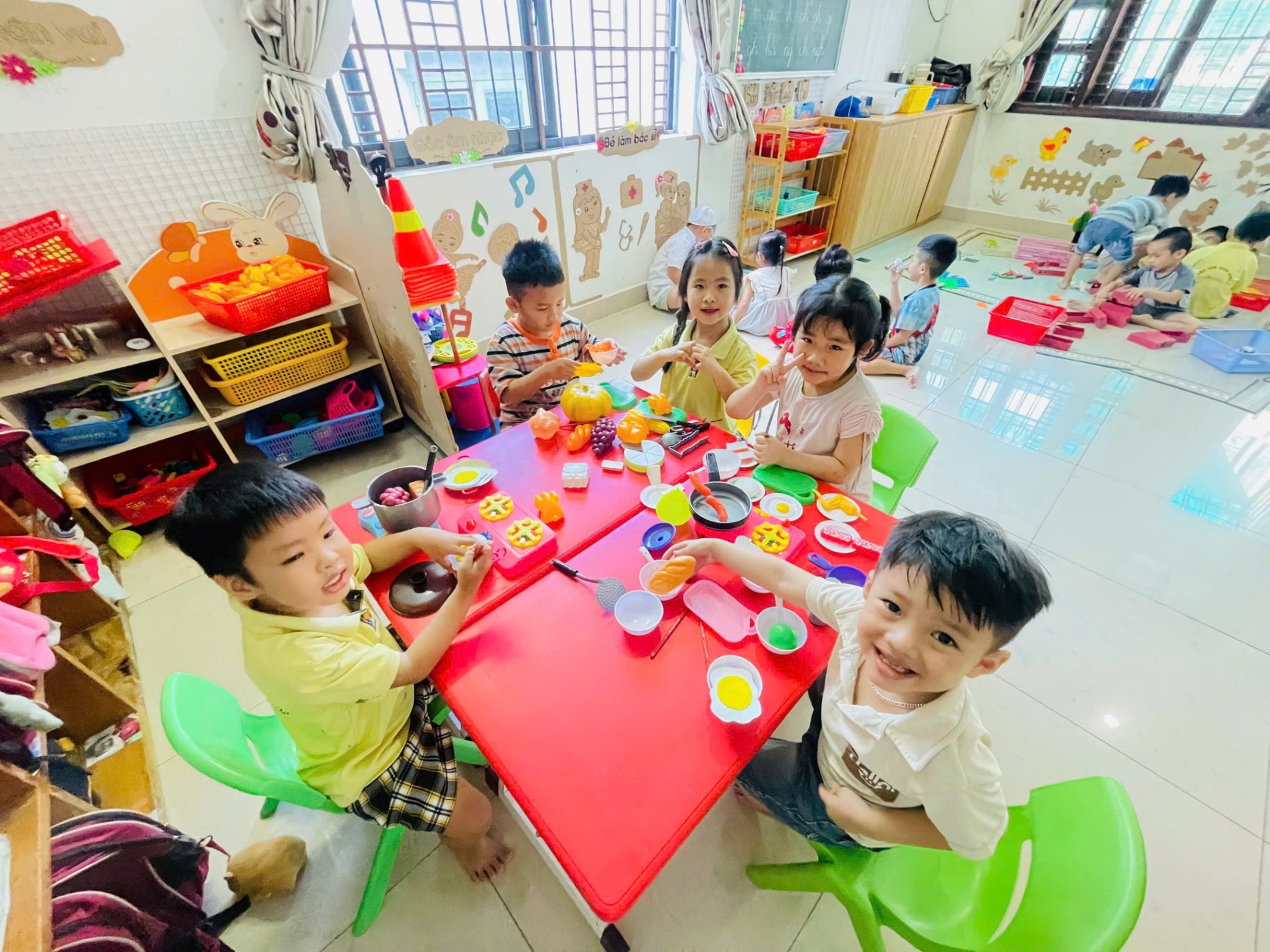 Mầm Non Vườn Hồng - Nhà Bè