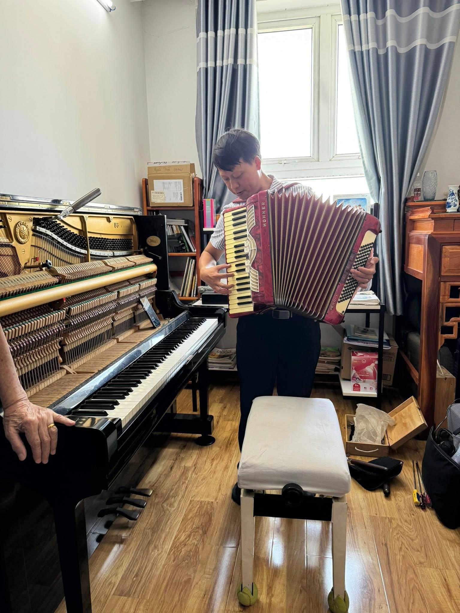 Trung tâm Âm nhạc Ánh Trăng - Tân Chánh Hiệp