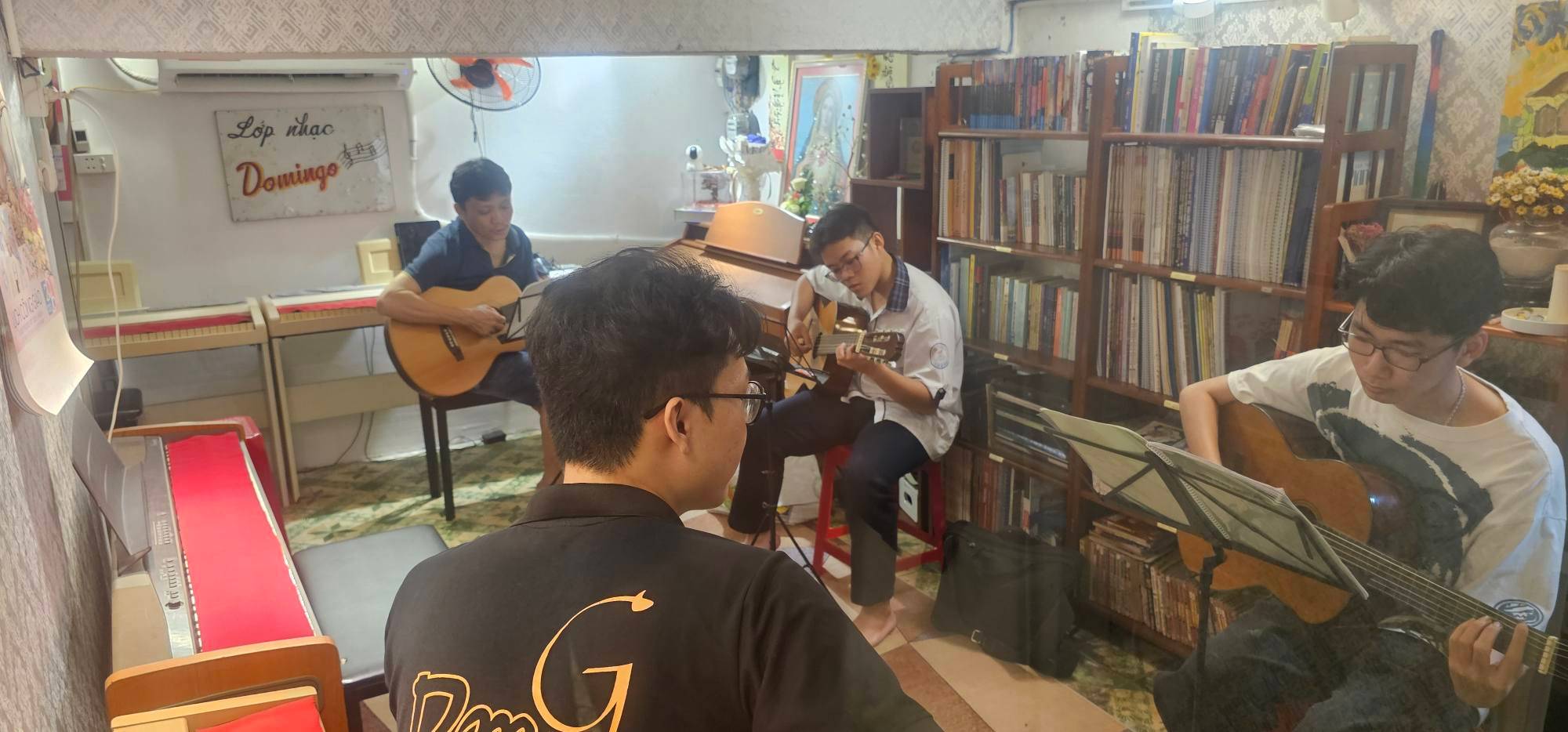 Trung tâm Âm Nhạc Domingo - Quận 5