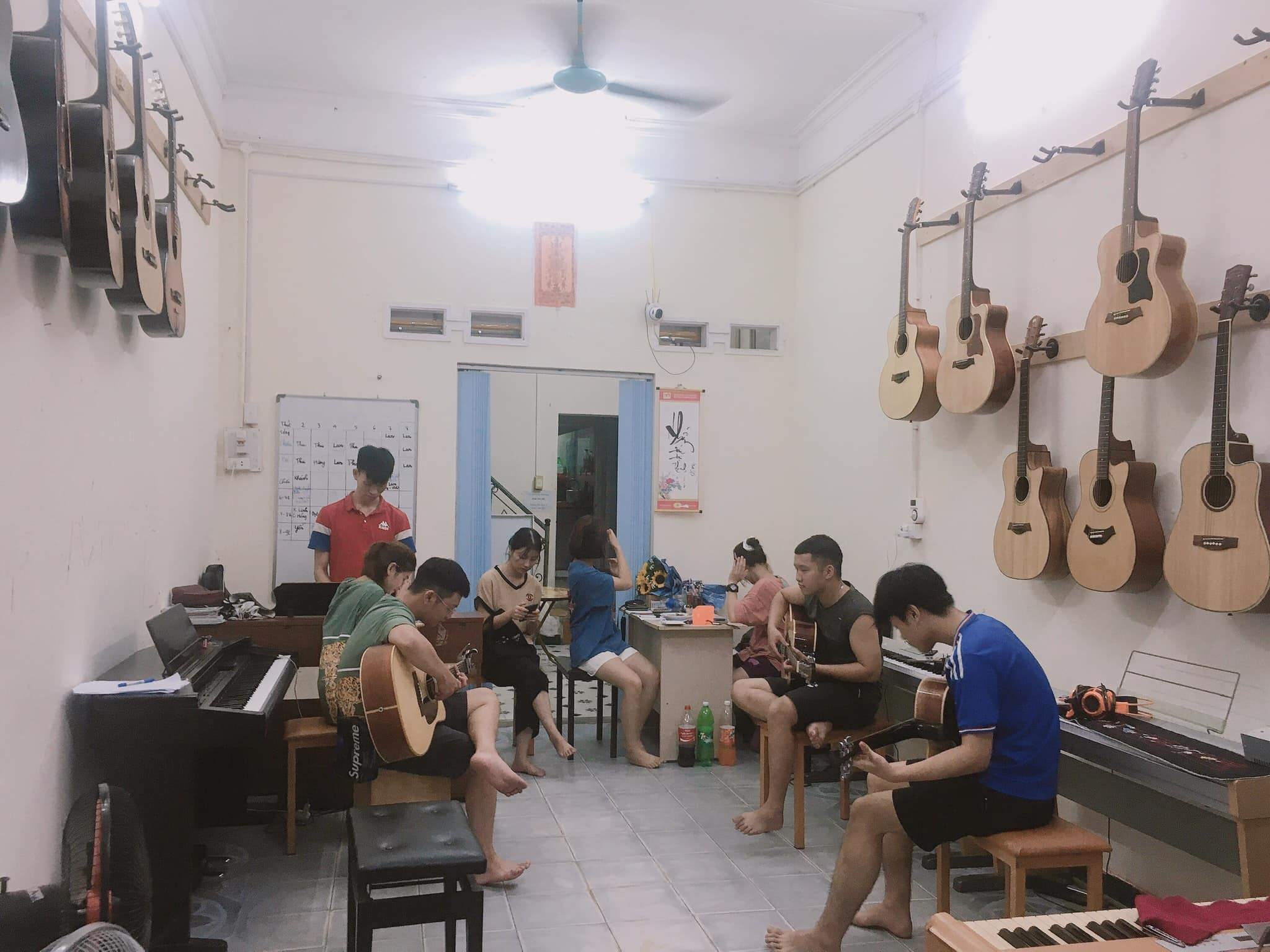 Trung tâm Âm nhạc Fer Music - Gia Lâm