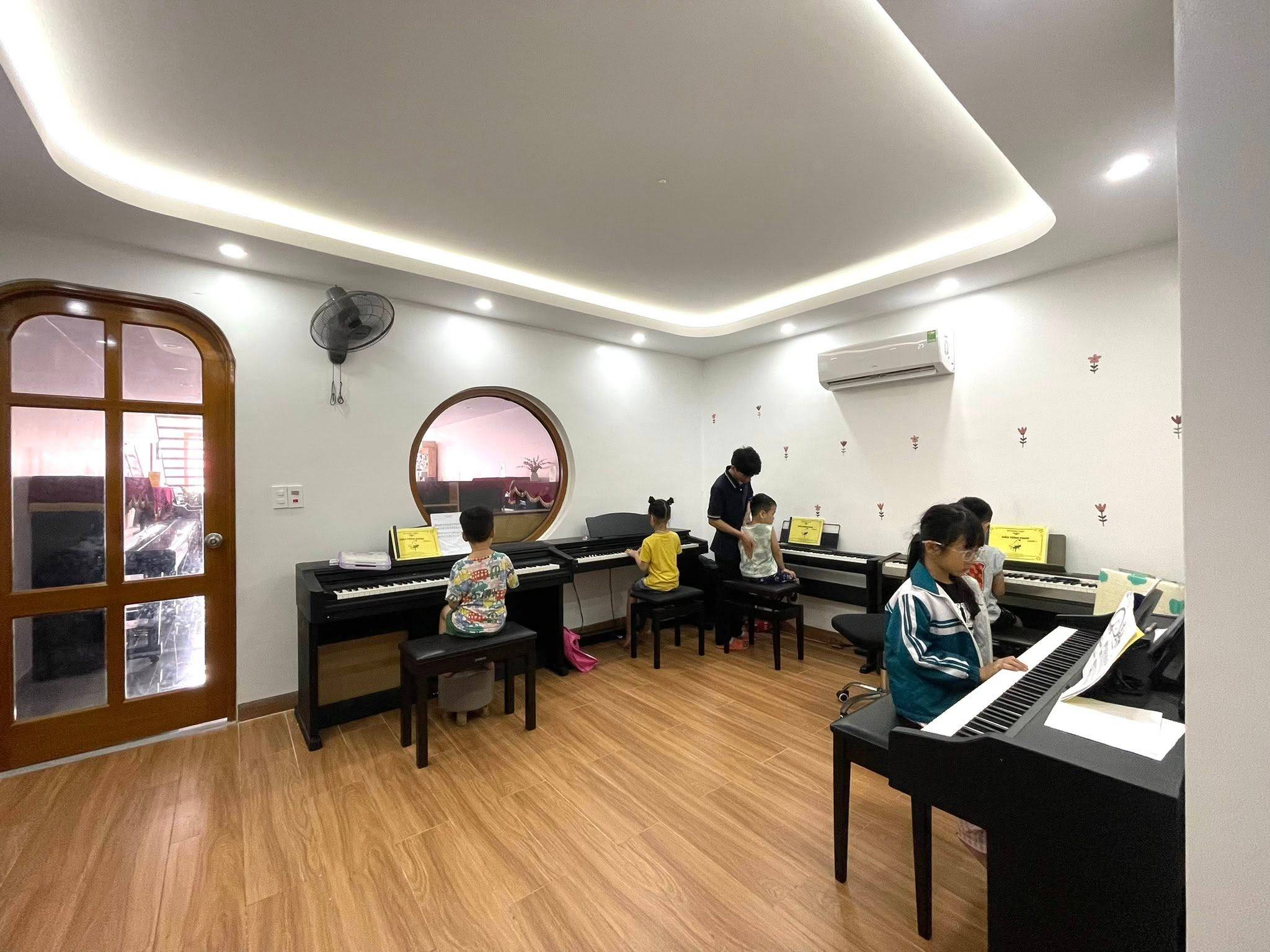 Trung tâm Âm nhạc Hữu Phước - Thủy Nguyên