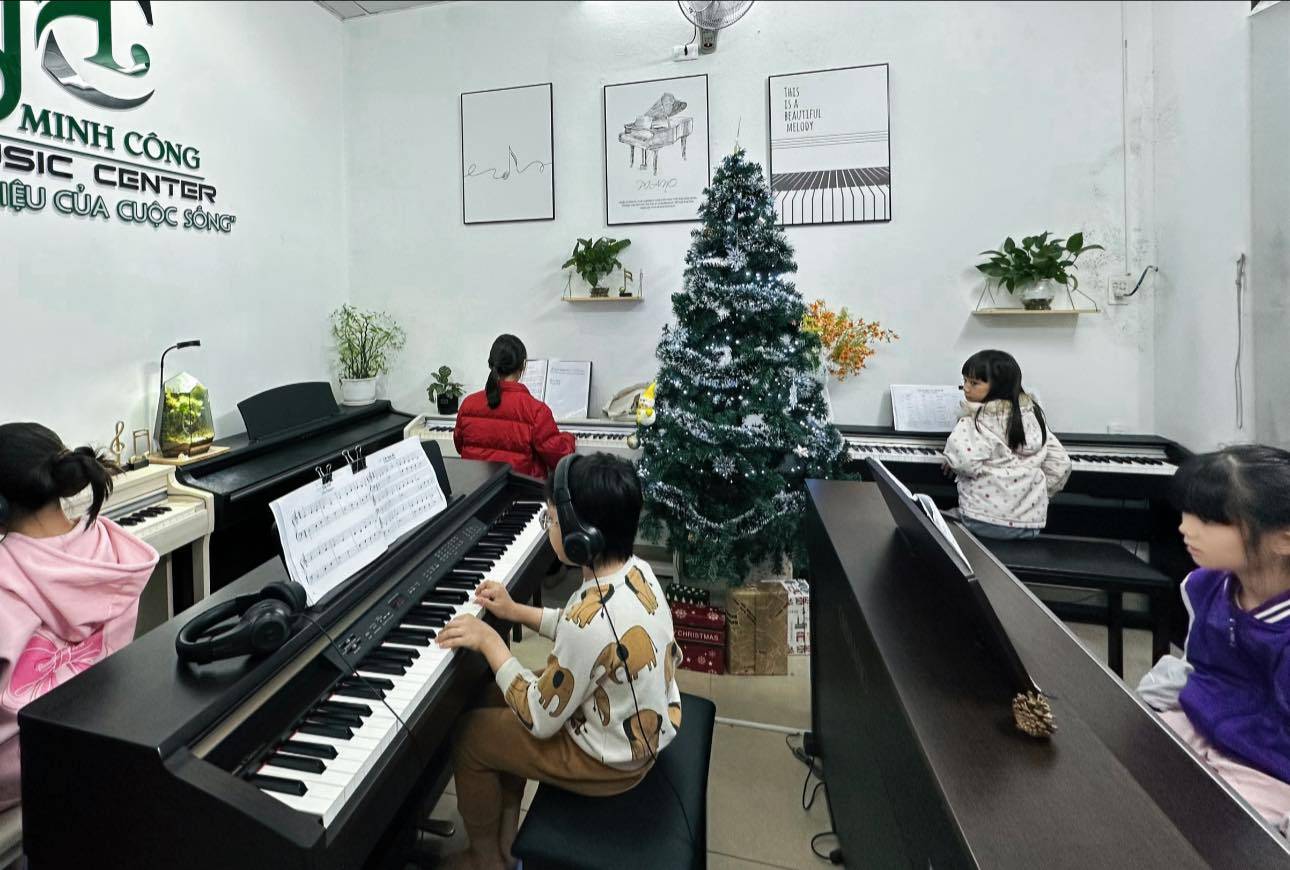 Trung tâm Âm Nhạc Minh Công - Sơn Trà