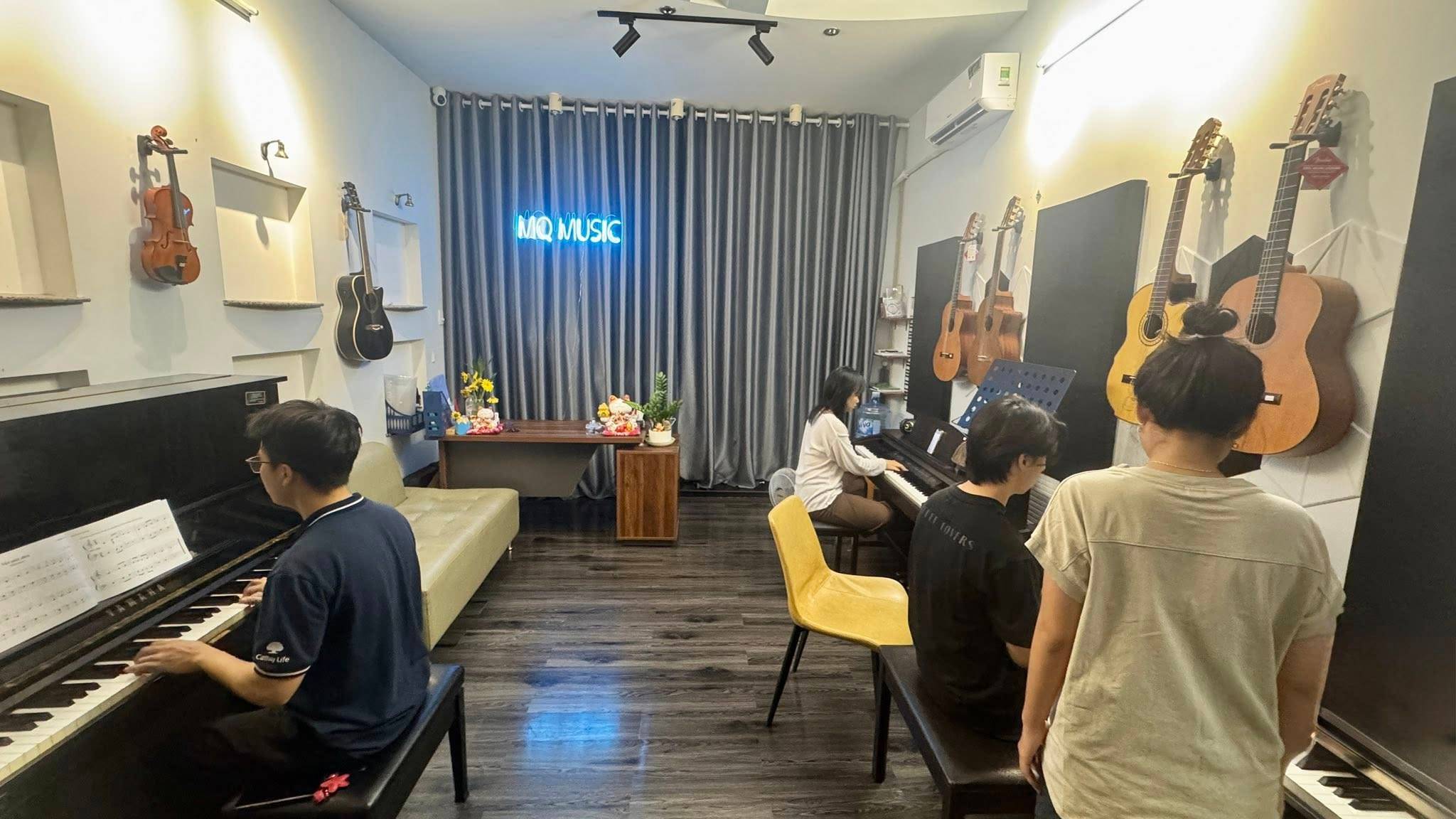 Trung tâm Âm nhạc MQ Music - Quận 7