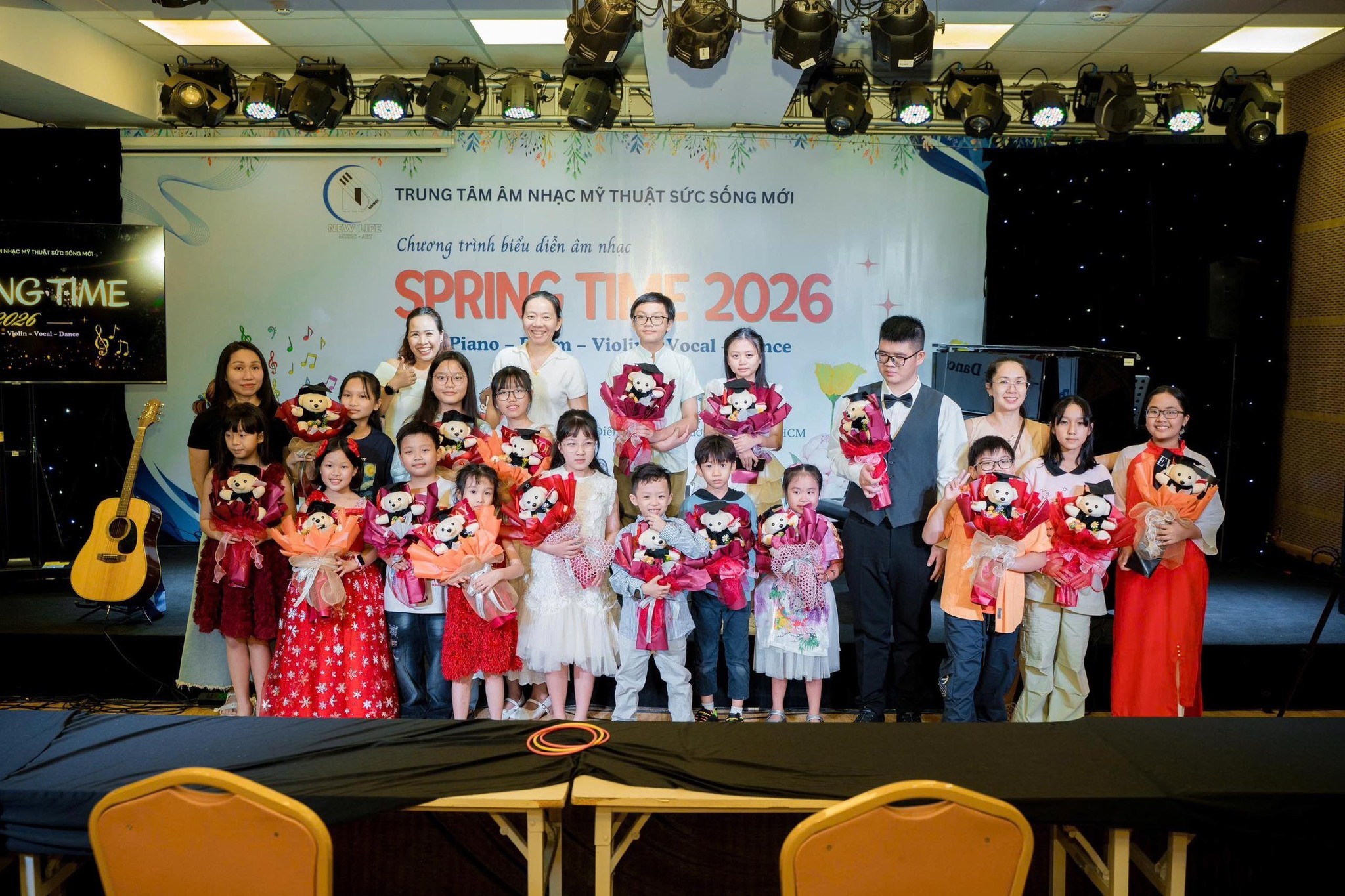 Trung tâm Âm Nhạc Mỹ Thuật Sức Sống Mới - Quận 8