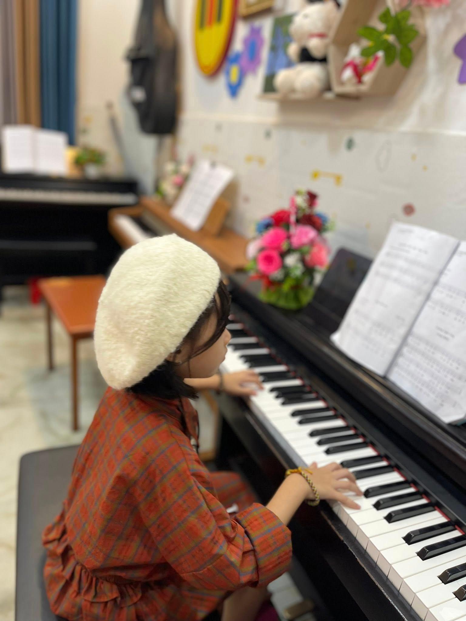 Trung tâm Âm nhạc Ngôi Sao - Quận 12