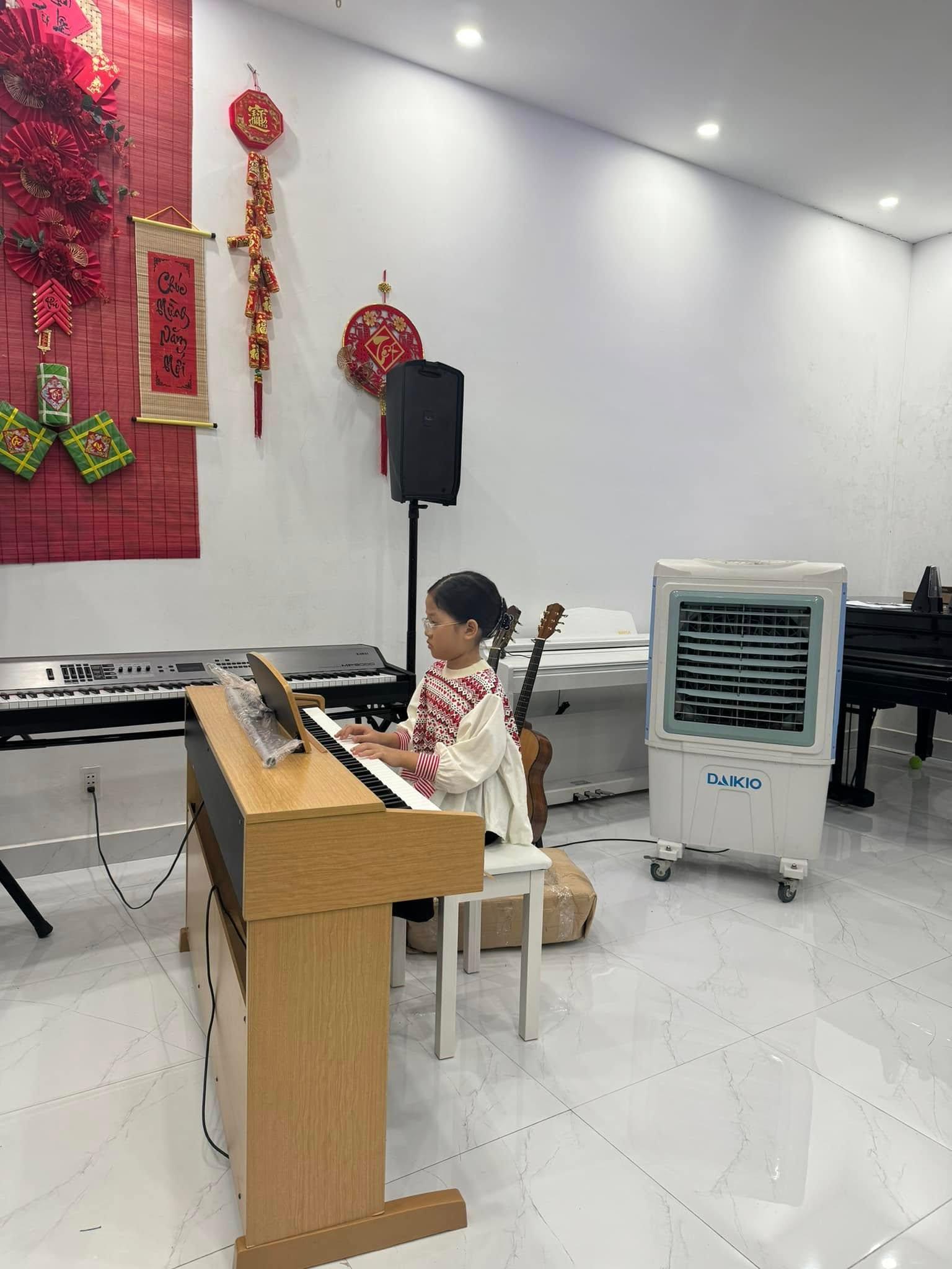 Trung tâm Âm Nhạc Piano Rondo - Đông Hà