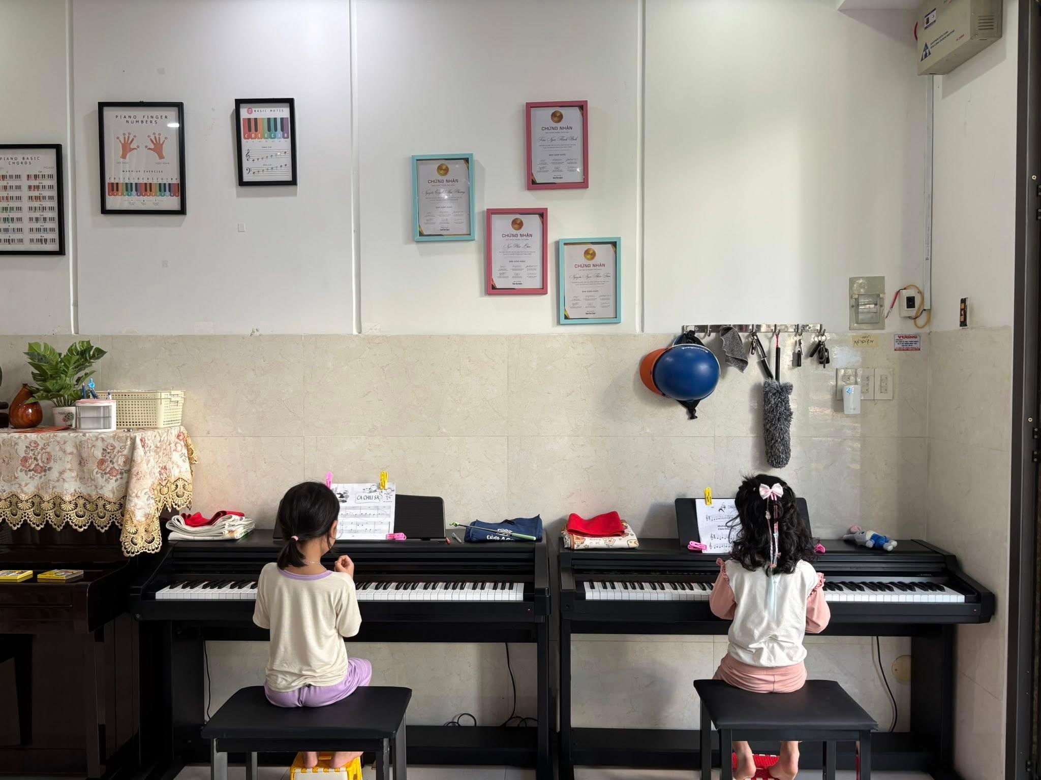 Trung tâm Âm nhạc Piano Sắc Màu - Nha Trang