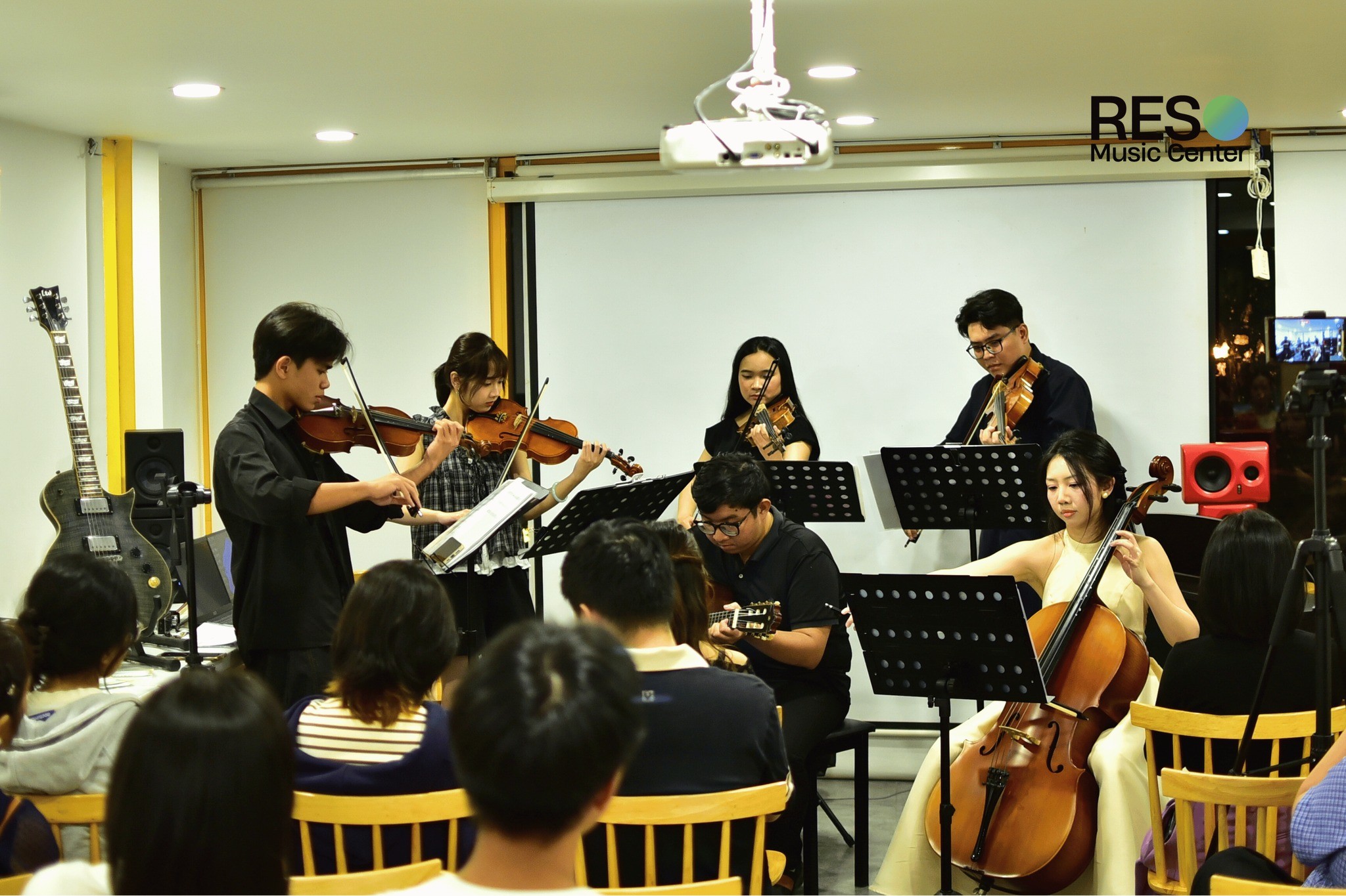 Trung tâm Âm nhạc Reso Music - Ninh Kiều