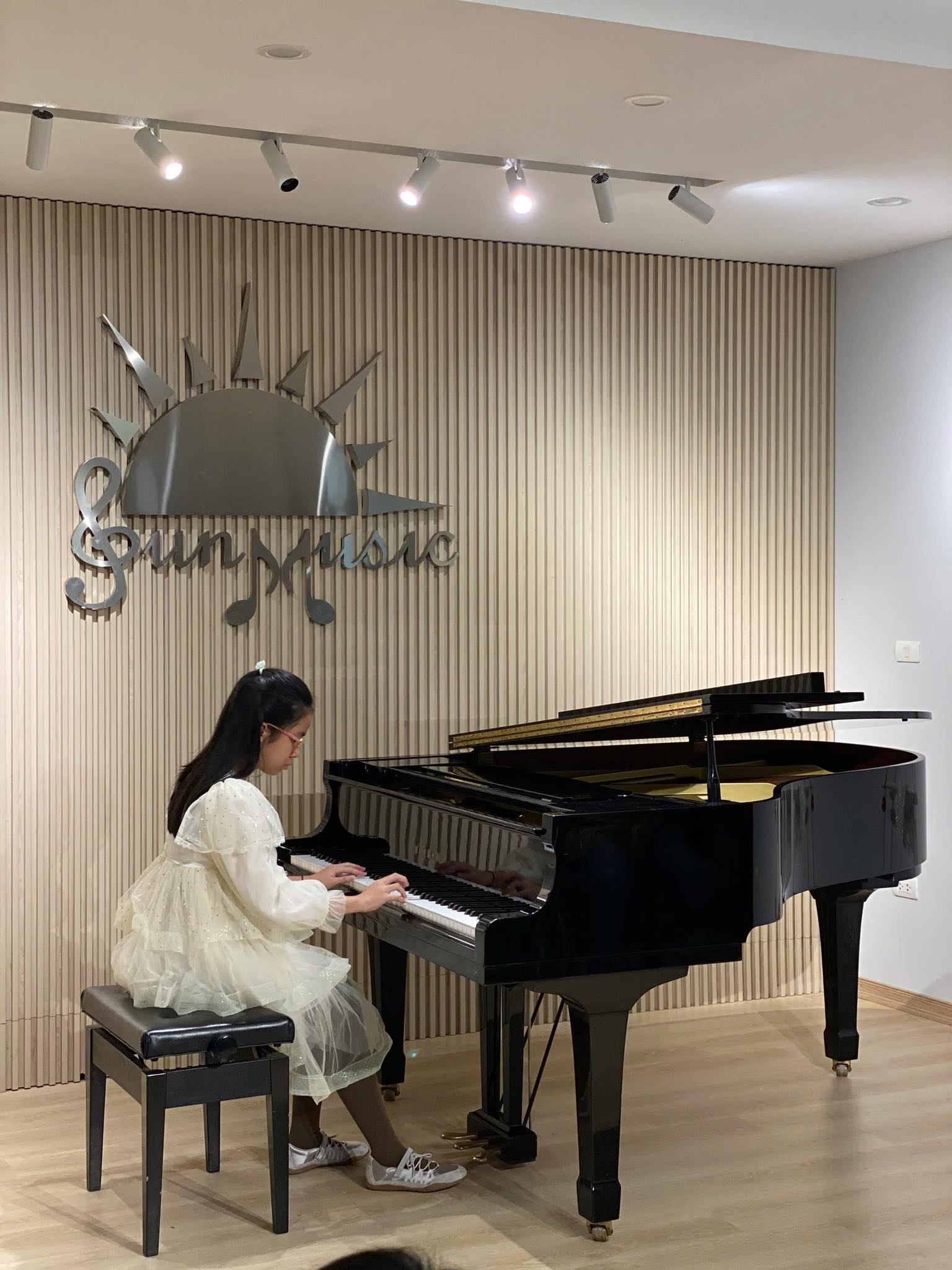 Trung tâm Âm nhạc SunMusic - Ba Đình