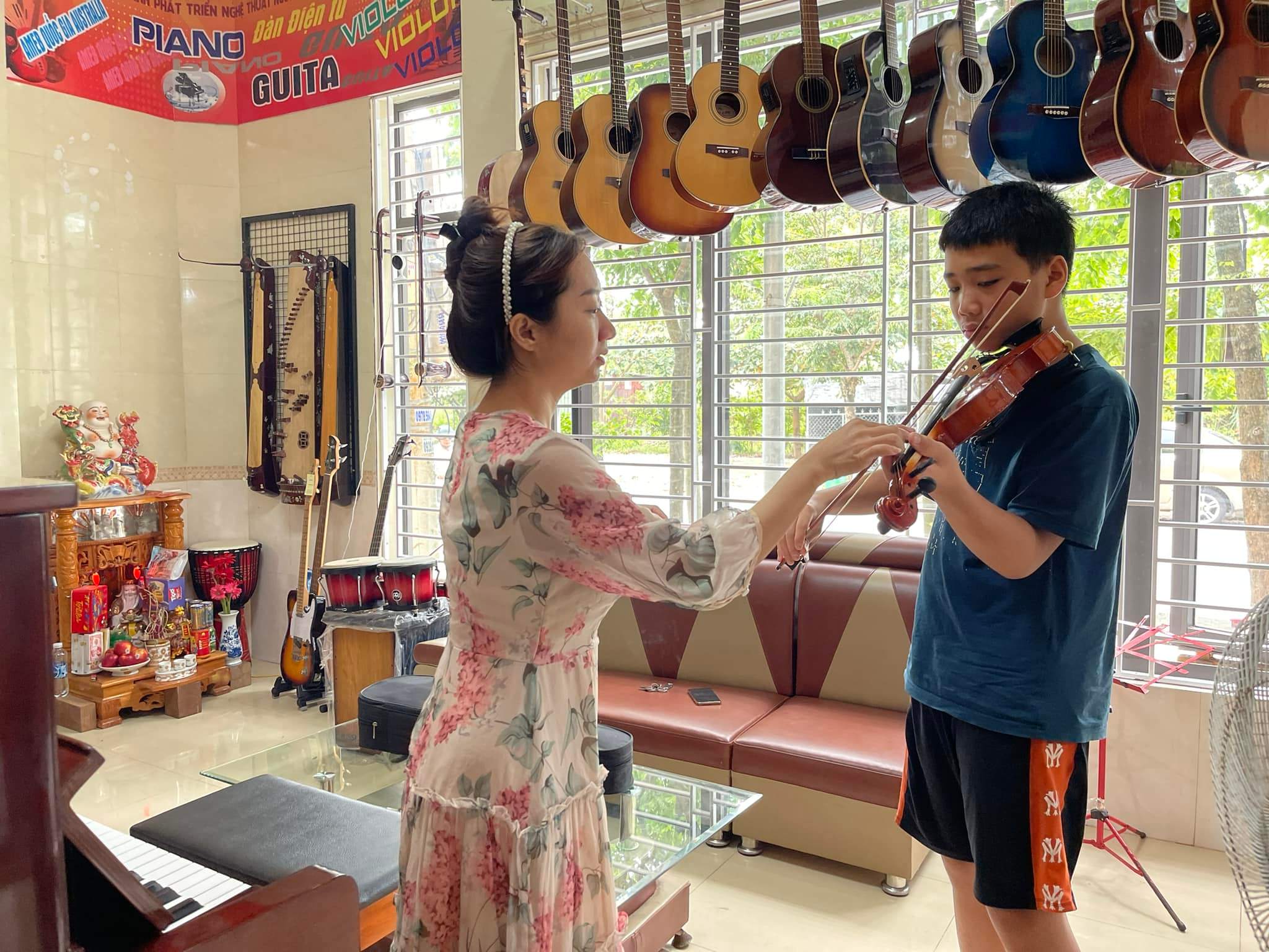 Trung tâm Âm Nhạc Trung Kiên - Đồng Hới