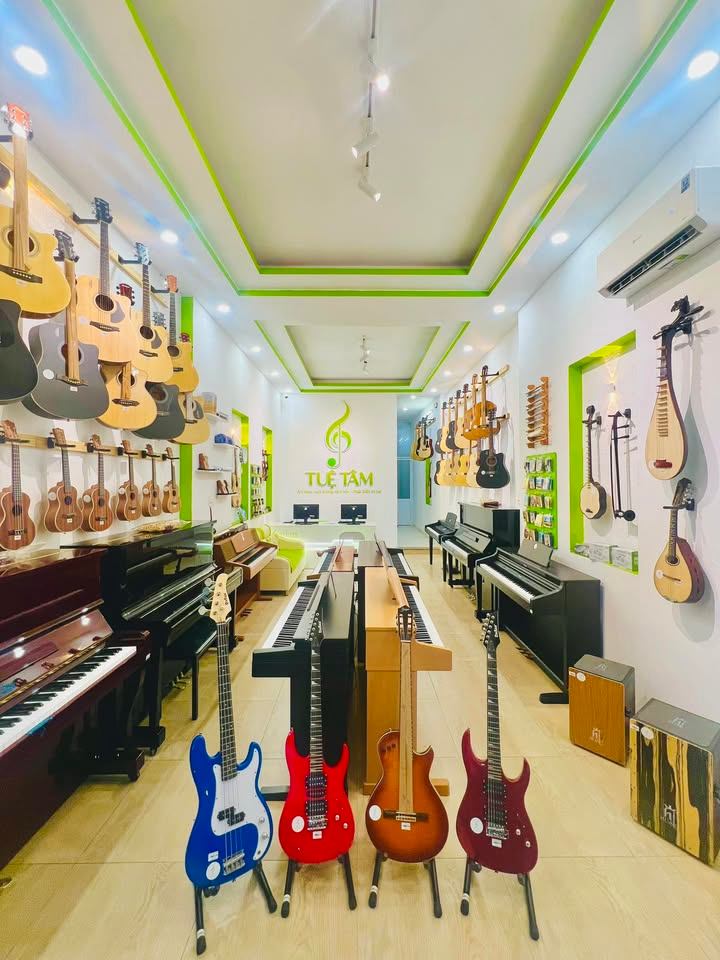 Trung tâm Âm nhạc Tuệ Tâm - Bến Lức