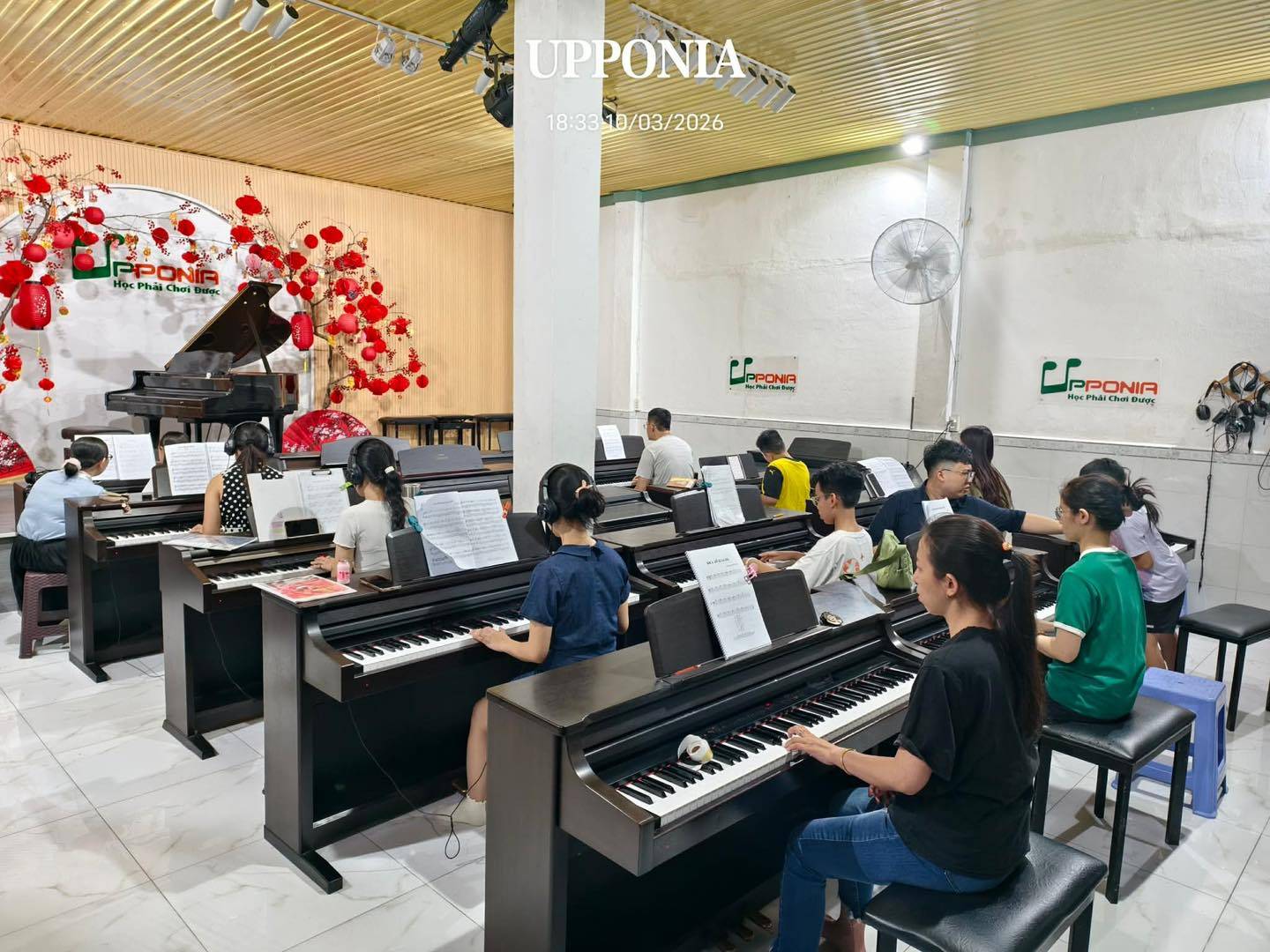 Trung tâm Âm nhạc Upponia - Dĩ An