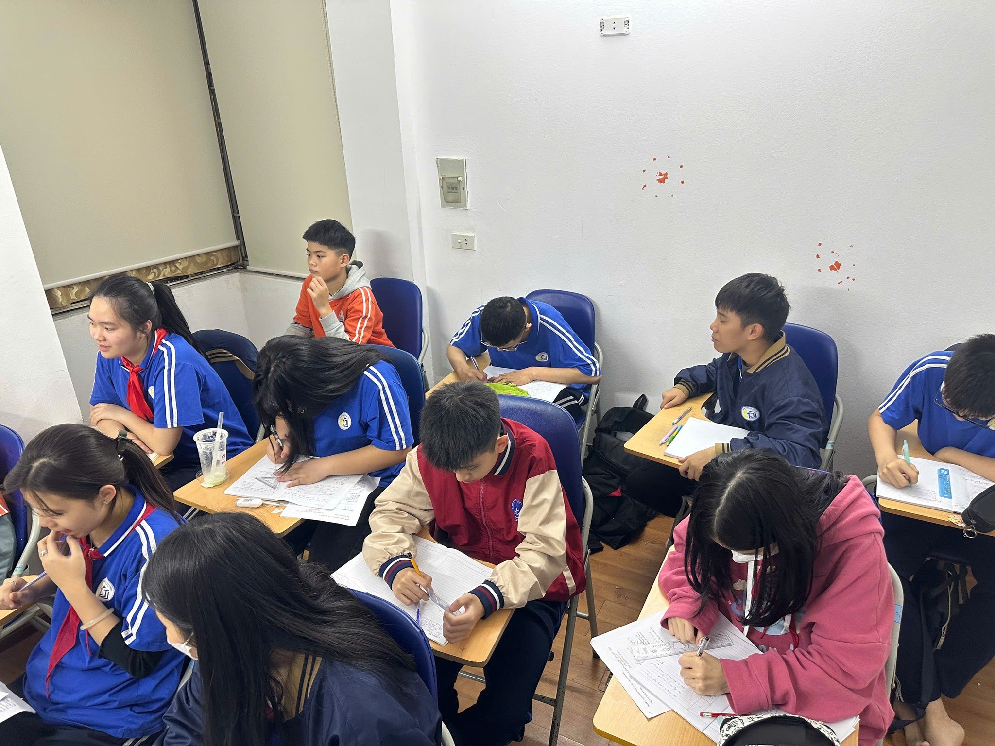 Trung tâm Anh ngữ Cam English - Ngã Tư Sở