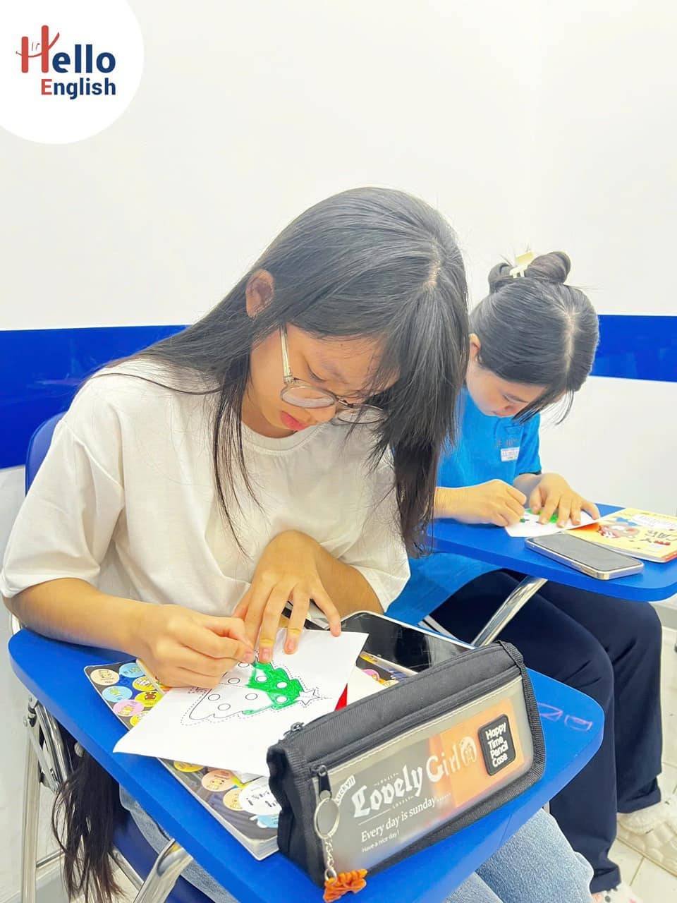 Trung tâm Anh ngữ Hello English - Long Khánh