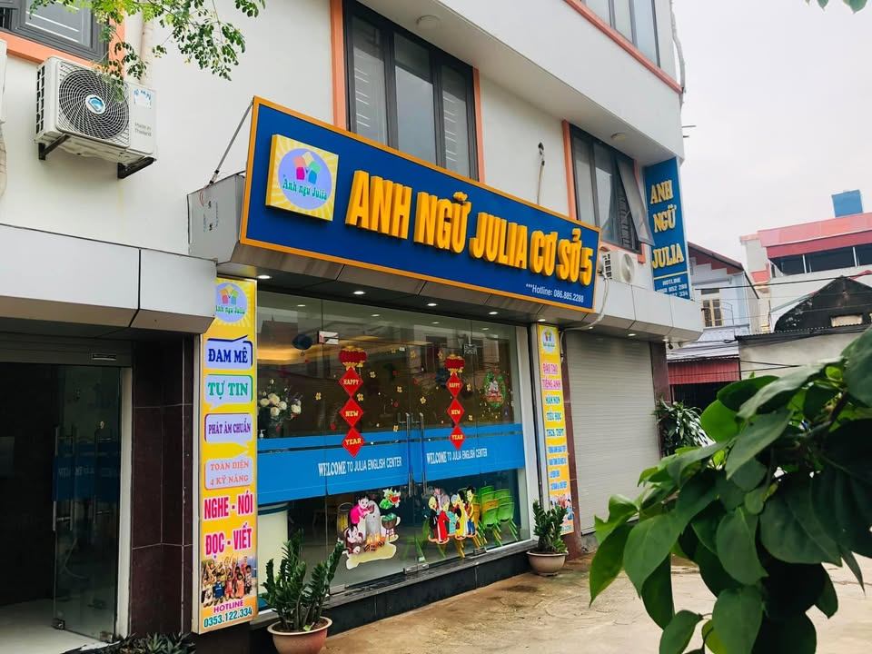 Trung tâm Anh ngữ Julia - Vĩnh Ngọc