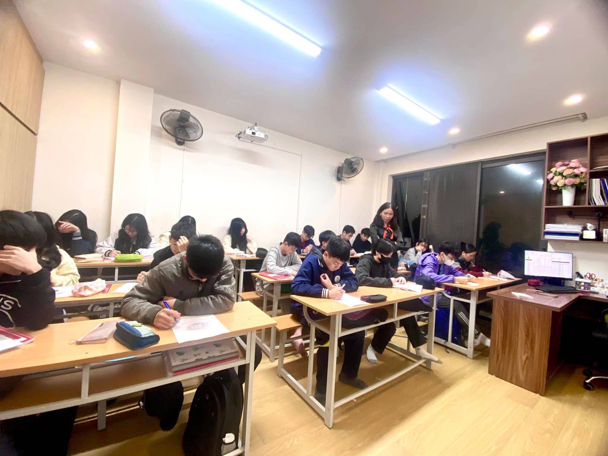 Trung tâm Anh ngữ Ms Thảo - Ngọc Lâm