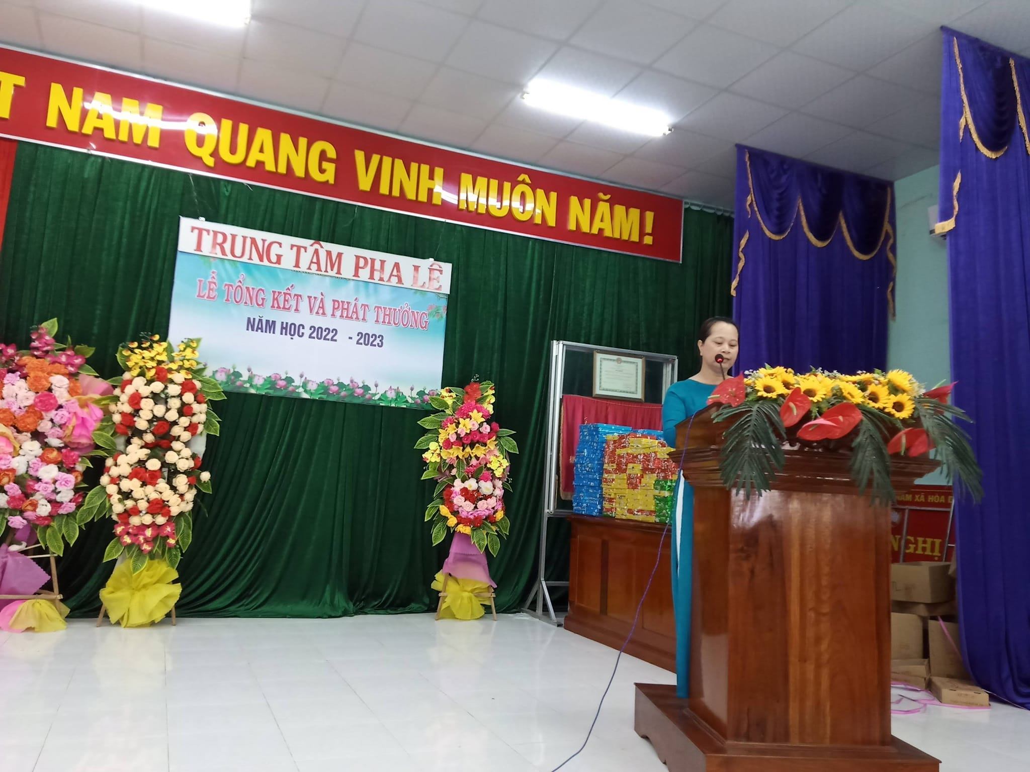 Trung tâm Anh Ngữ Pha Lê - Tây Hòa