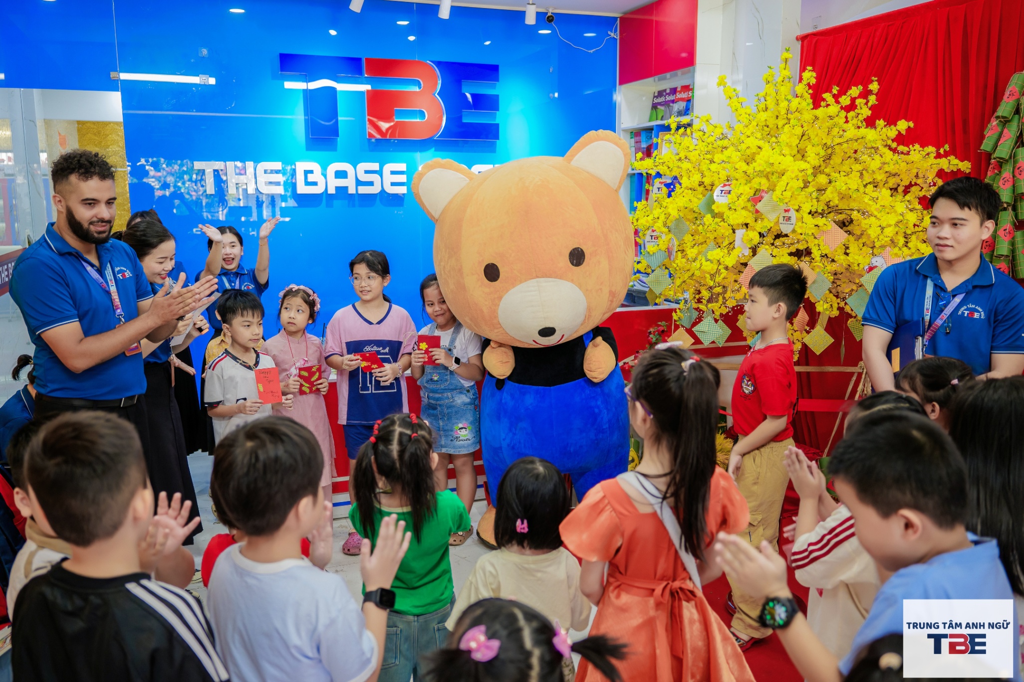 Trung Tâm Anh Ngữ TBE - The Base English - Khu Đô Thị Mizuki Park