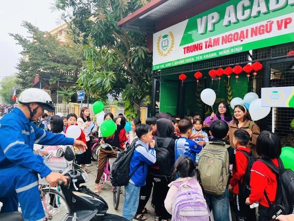 Trung tâm Anh ngữ VP English Academy - Khánh Thiện