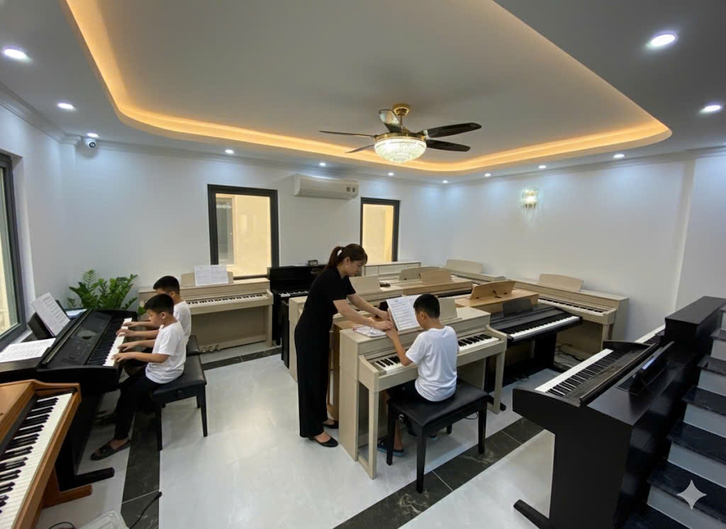 Trung tâm Đào Tạo Âm Nhạc Sky Music - Long Biên