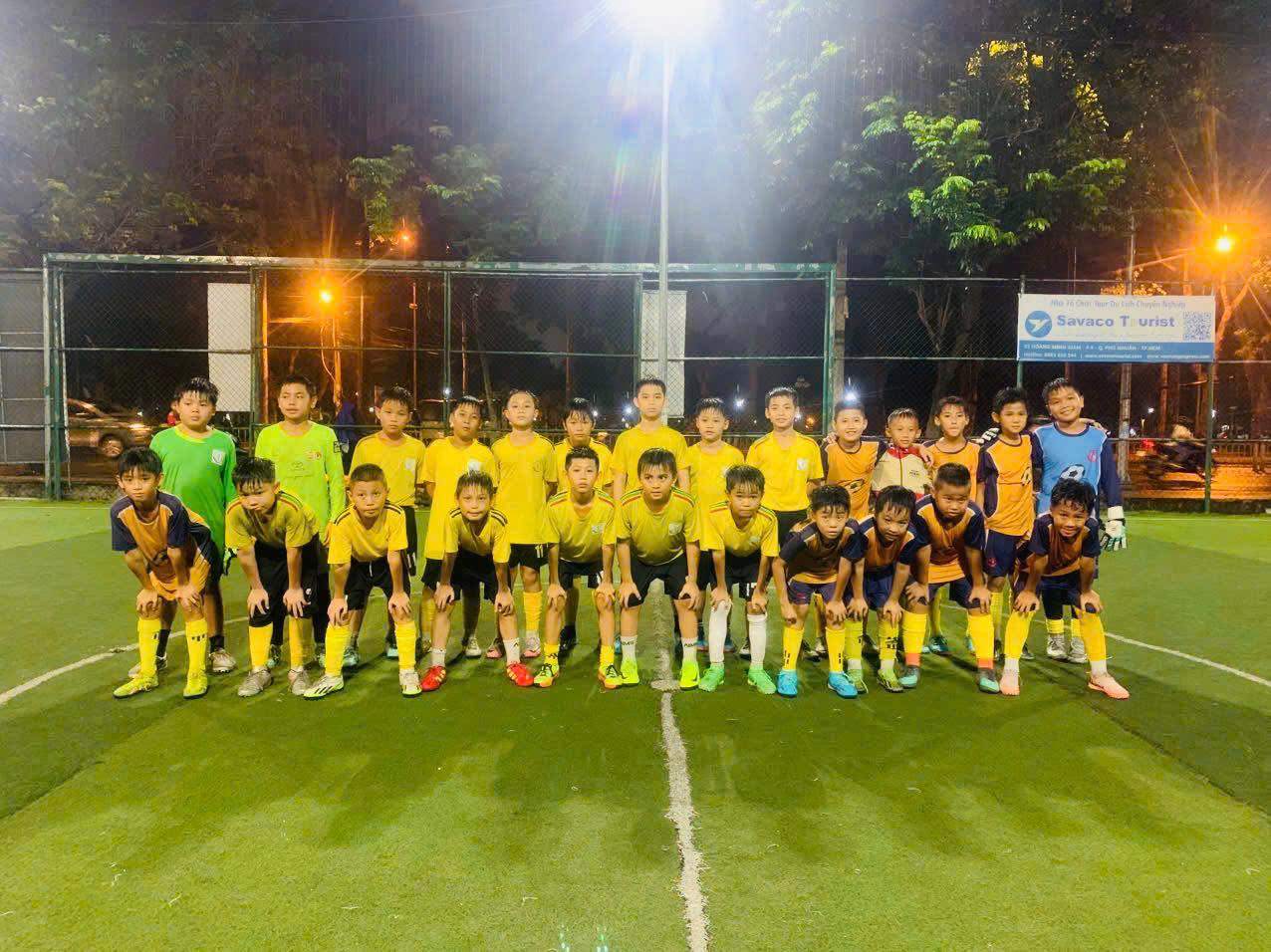 Trung tâm đào tạo bóng đá trẻ em V-Star - An Bình