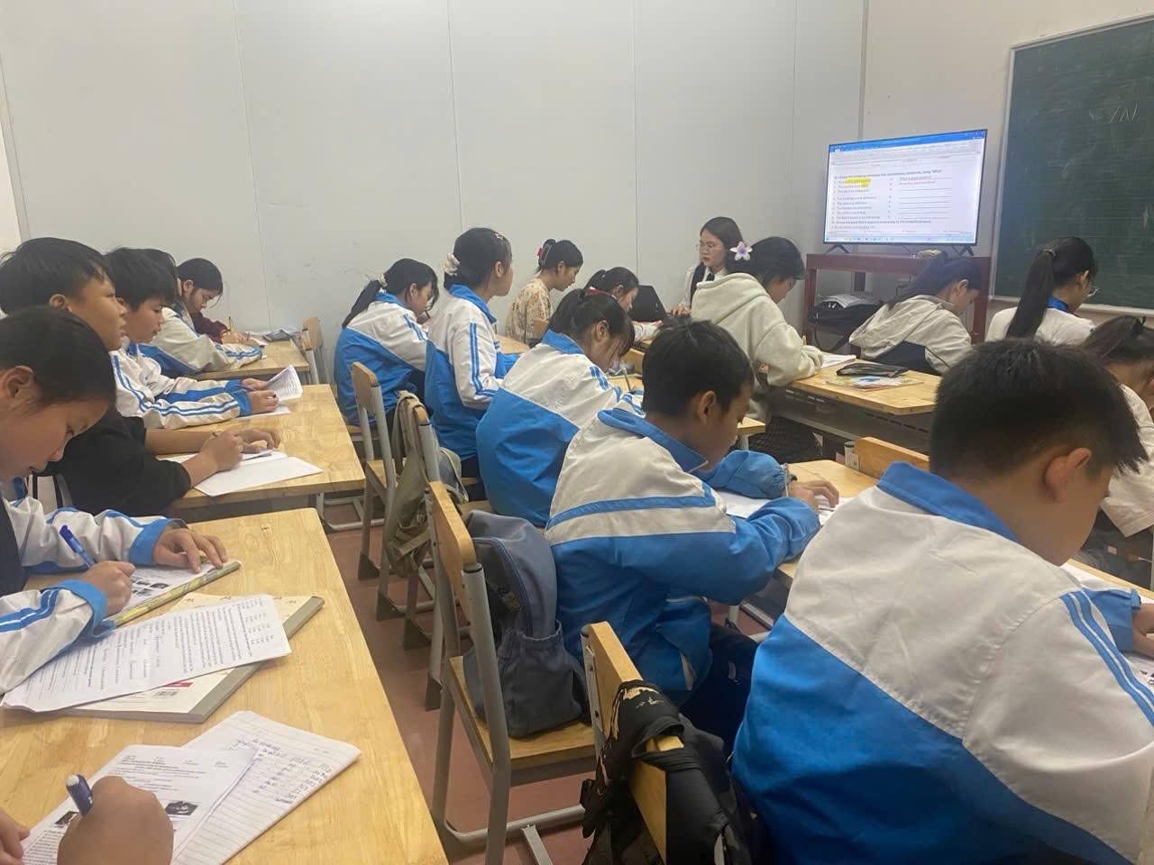 Trung tâm Dạy học chất lượng cao Minh Công - Tân Thành