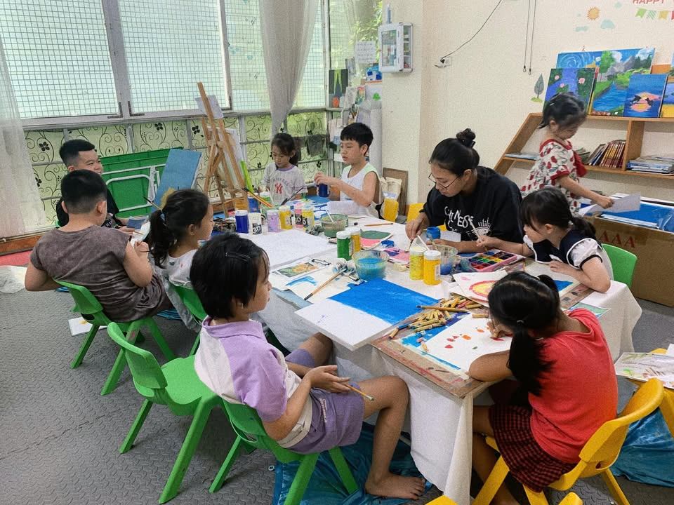 Lớp Dạy vẽ Rabbit Art Studio - Bắc Giang