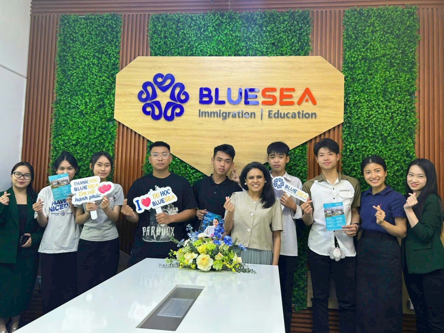 Trung tâm Du Học BlueSea - Kim Mã