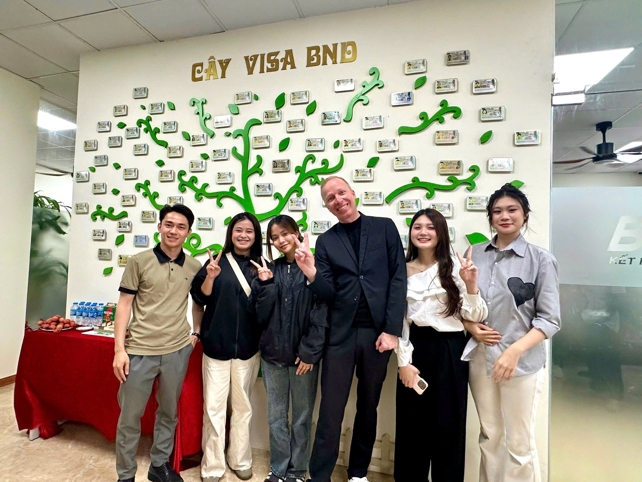 Trung tâm Du học EBT - Nam Từ Liêm