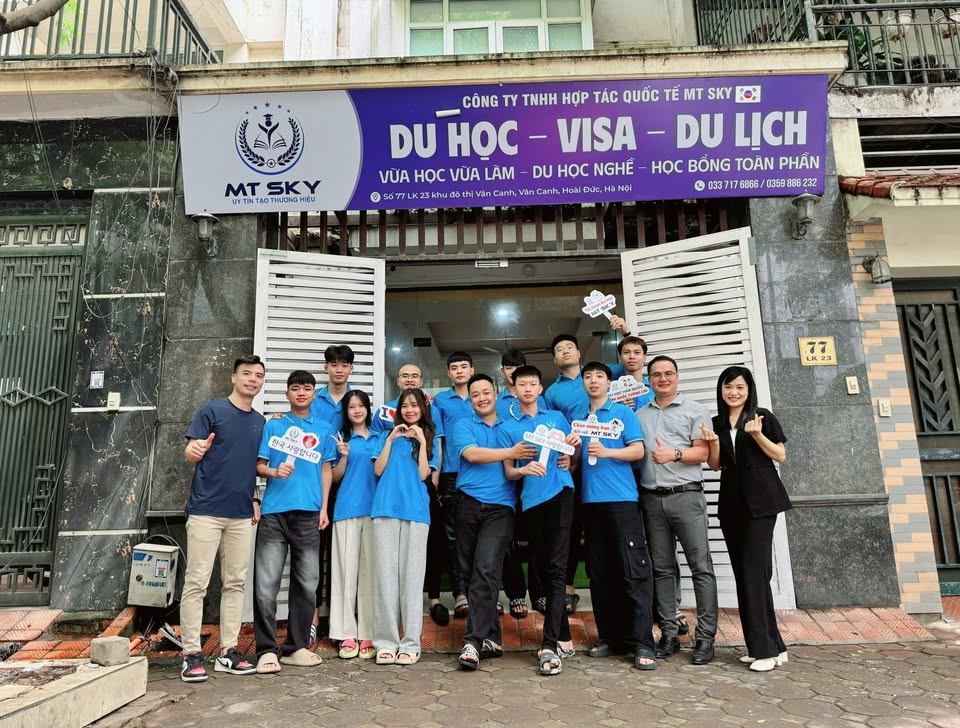 Trung tâm DU HỌC MT SKY - Quận 7